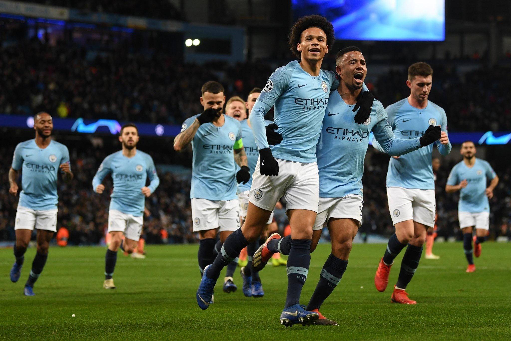 以巩固他们 以巩固他们